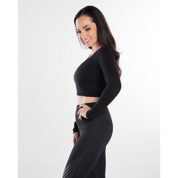Black Deep Round Neck Athleisure Crop Top - Picture 5 of 6
